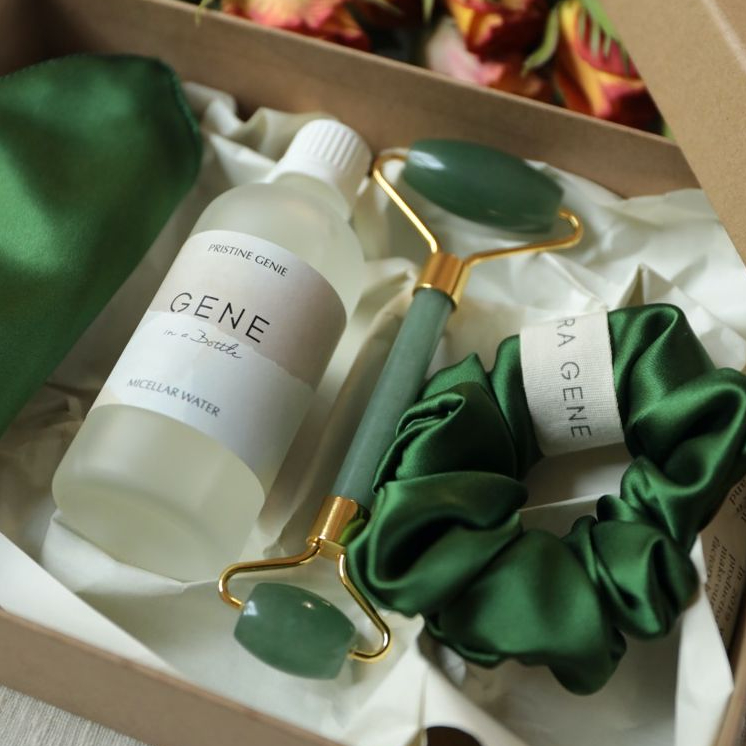 Lora Gene Beauty gift box for Christmas