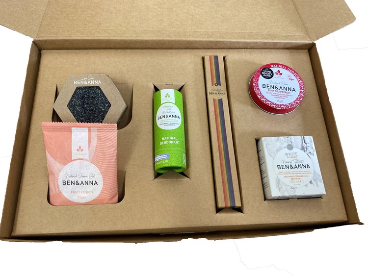 Sustainable Christmas gifts | Ben & Anna beauty gift box