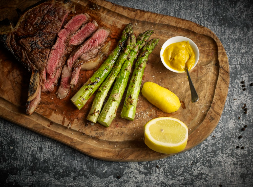 Wingrib steak and asparagus | The Ethical Butcher