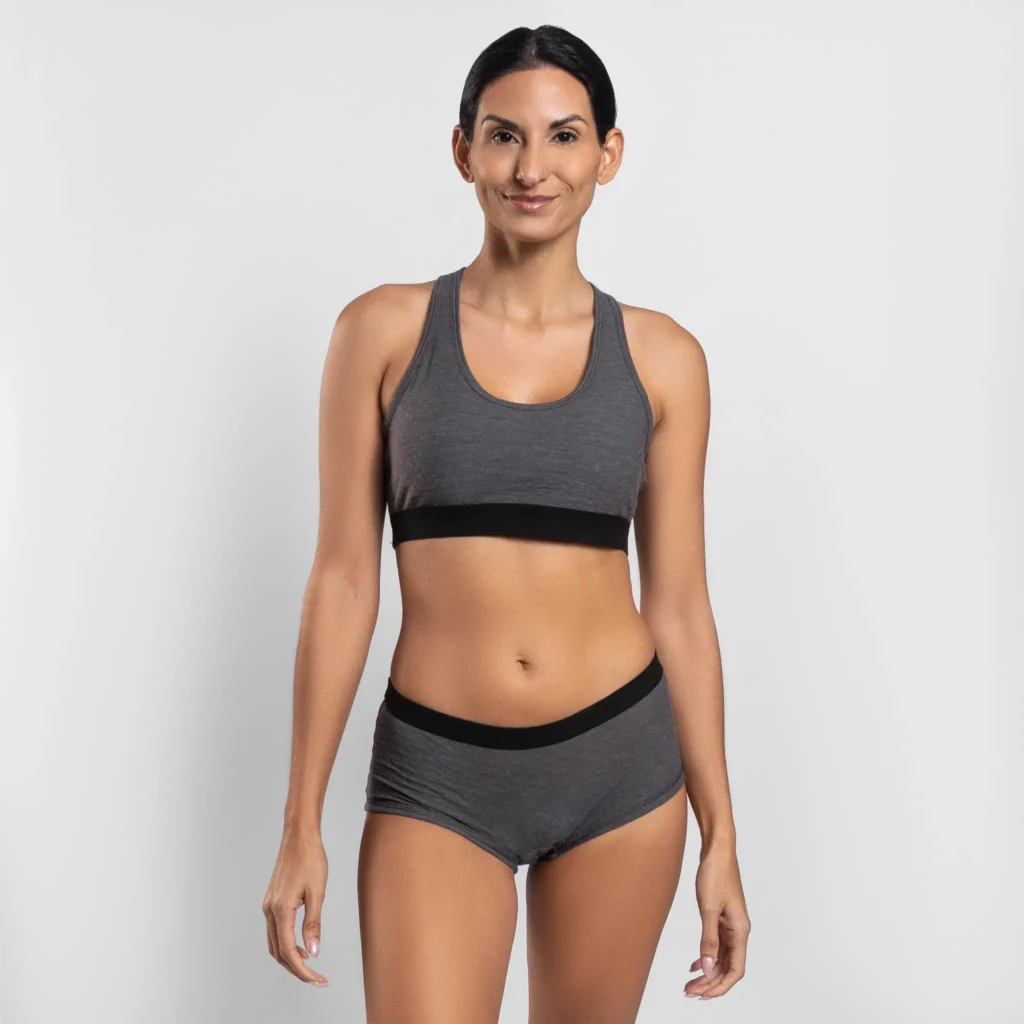 Arms of Andes fast drying sports bra