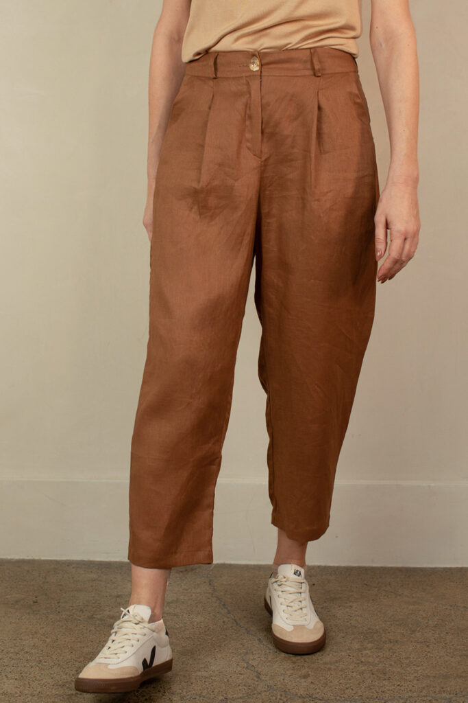 Lora Gene Anouk Barrel Leg Linen Trousers